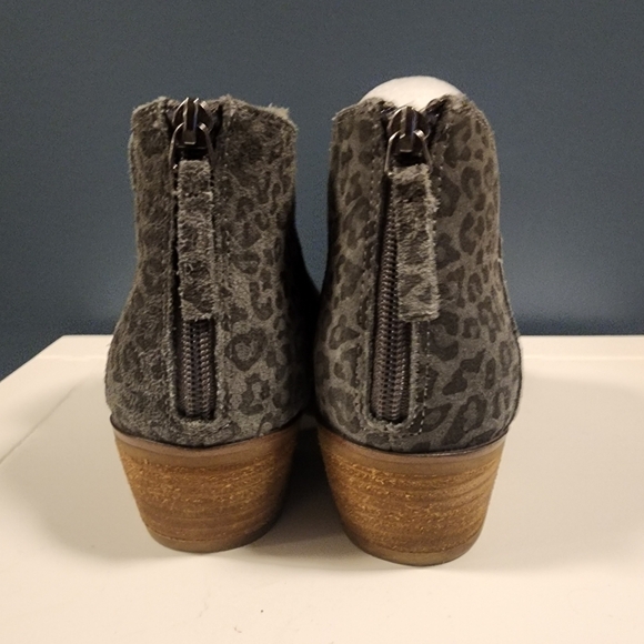 Michael by Michael Shannon Leather Upper Gray/Black Leopard Print Ankle Boots - Picture 5 of 10